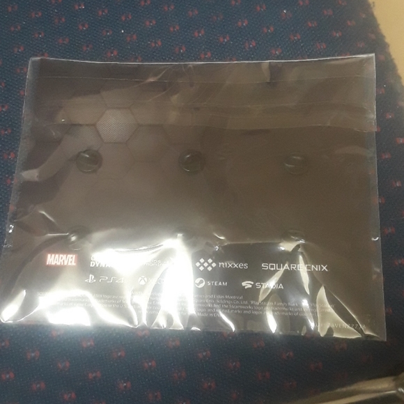 Marvel Avengers pin - Picture 2 of 4